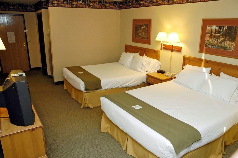 Pellston Lodge Oda fotoğraf