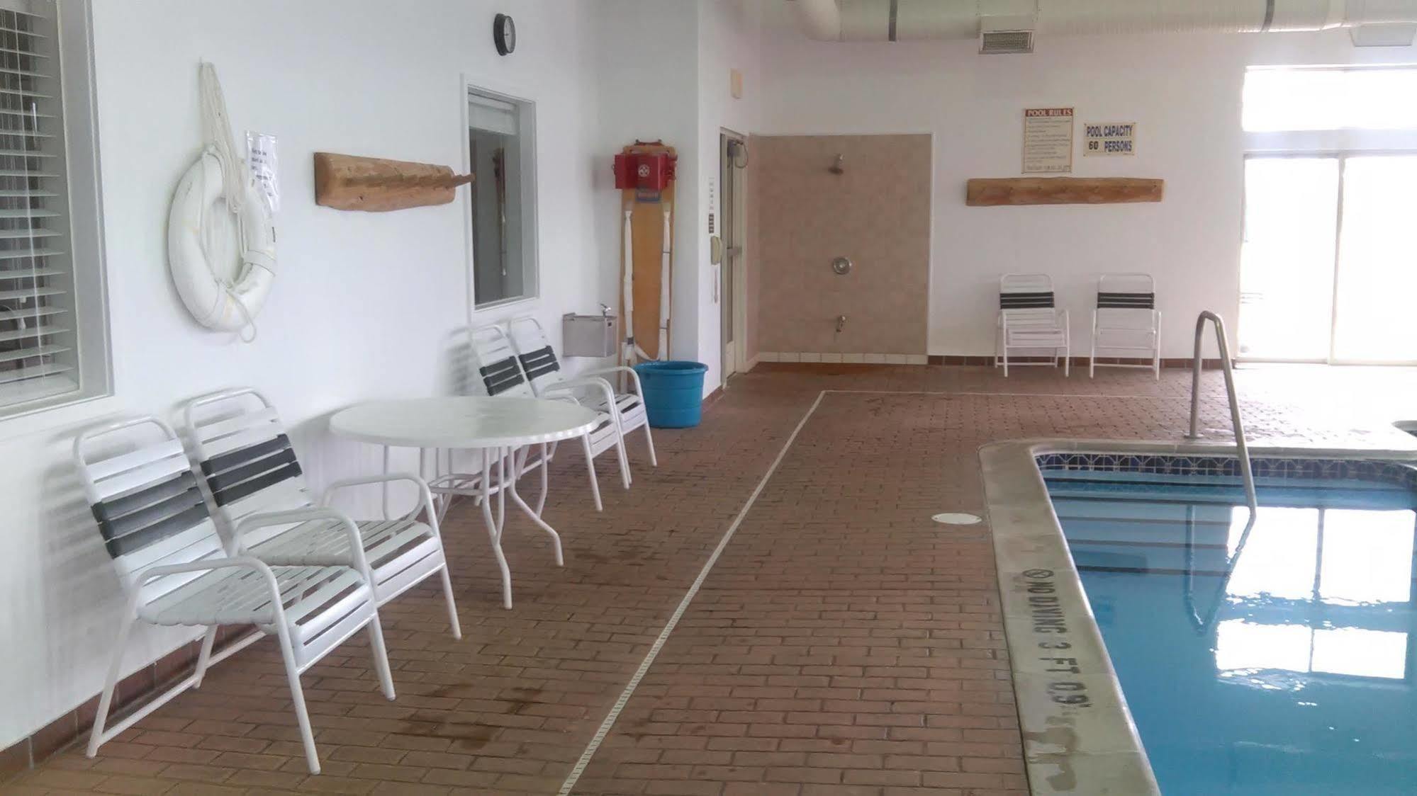 Pellston Lodge Dış mekan fotoğraf